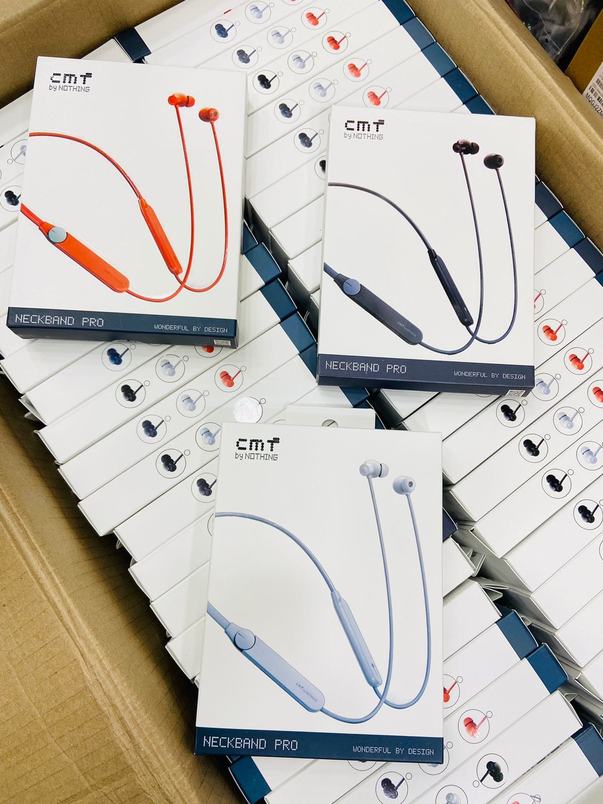 CMT Neckband Pro - Stylish Wireless Earphones