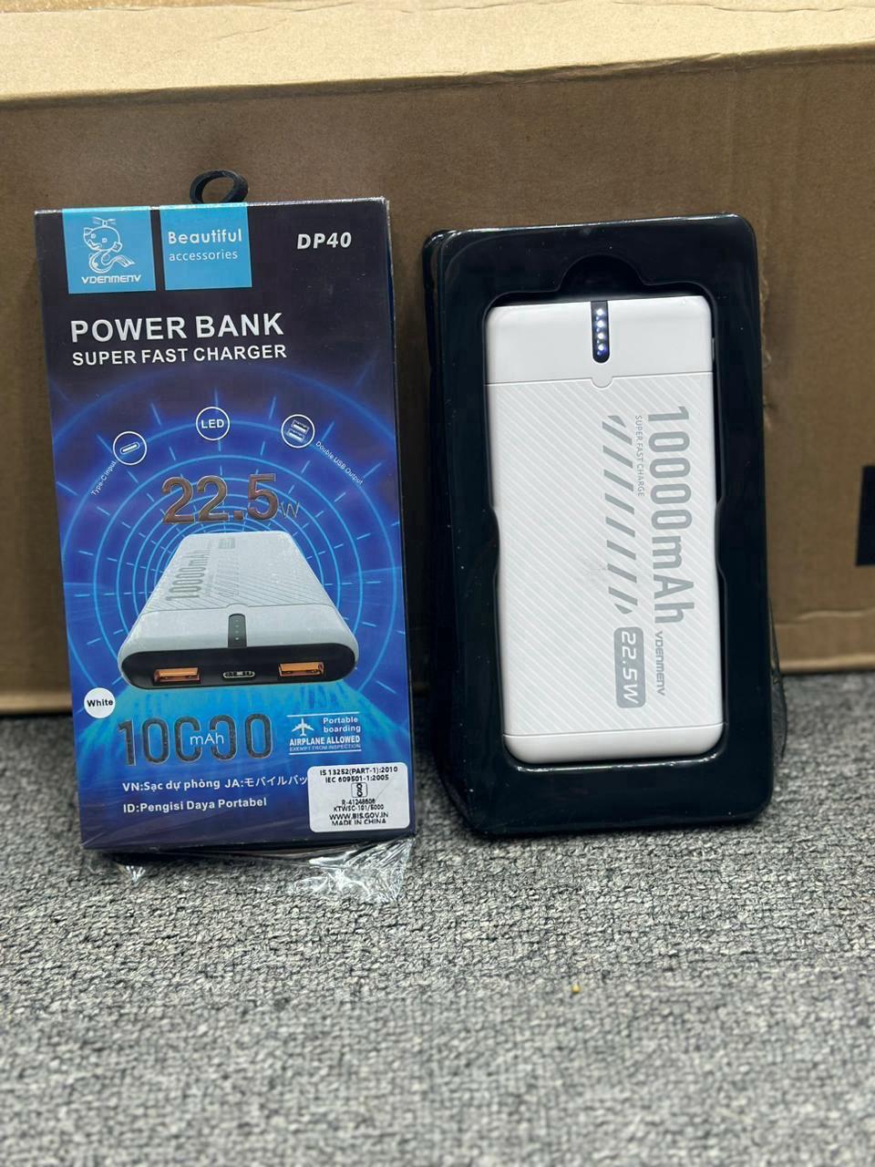 VDENMENY 10,000mAh Power Bank